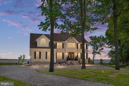 9129 PEBBLE BEACH LANE