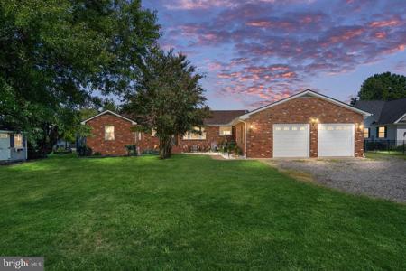 639 BARRACKS BEACH DRIVE