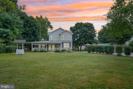 78 RIVERVIEW AVENUE