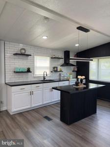 1957 MELVIN DRIVE