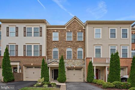558 DEEP CREEK VIEW