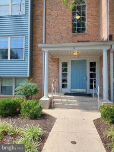 6 CLOVERWOOD