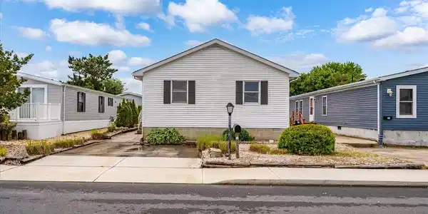 709 GULF STREAM DRIVE