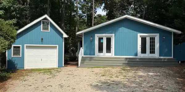 30 SLOOP LANE