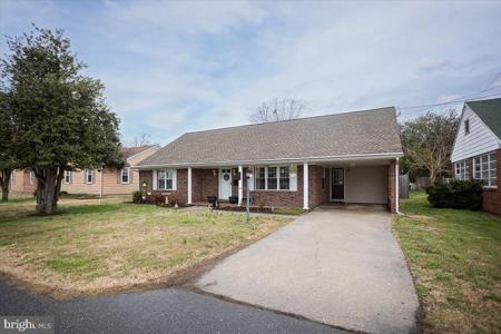 904 TALISMAN LANE