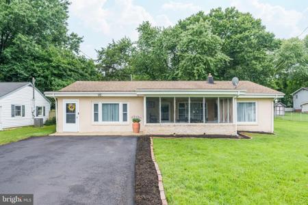 1477 CARPENTERS POINT ROAD