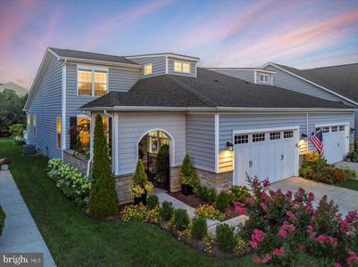 920 MOORINGS CIRCLE