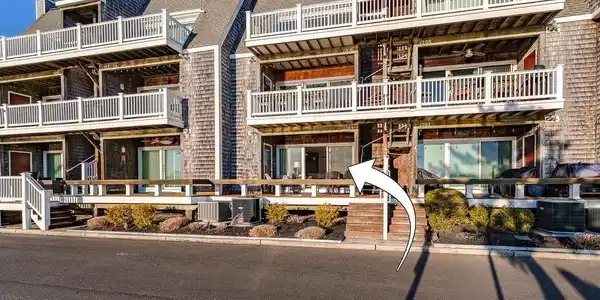 1205 HARBOUR COVE SOUTH