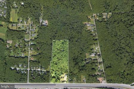 1016 COLLEGE PARKWAY