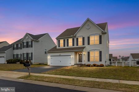 413 JANETS WAY