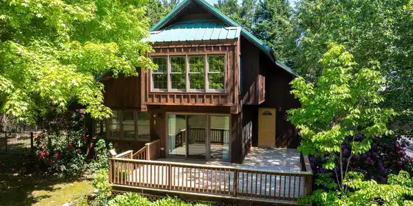 475 SKEETER NECK ROAD