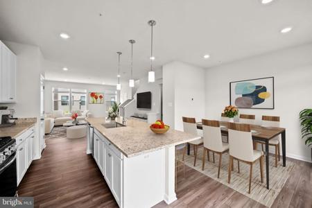 651 MOZART WAY