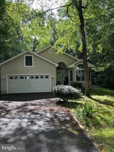 15 WILLOW WAY