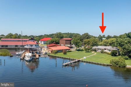 215 LORE ROAD