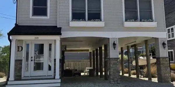 118 DELAWARE
