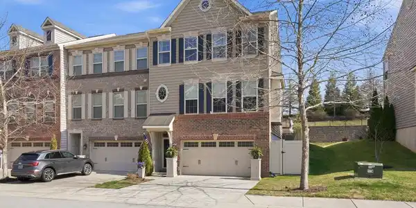 126 ADMIRALS RIDGE DRIVE