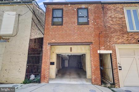 105 CHAPEL STREET