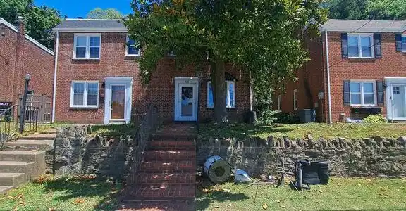 611 SOUTH STREET