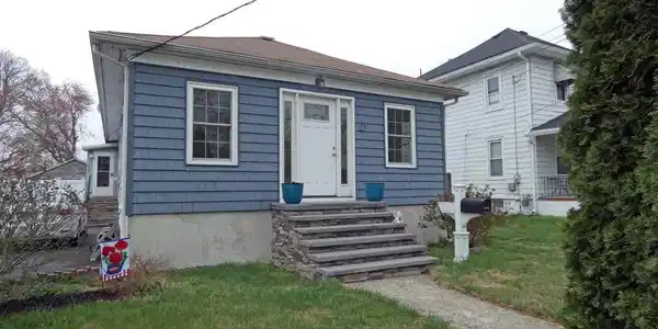 25 ELVIN AVENUE