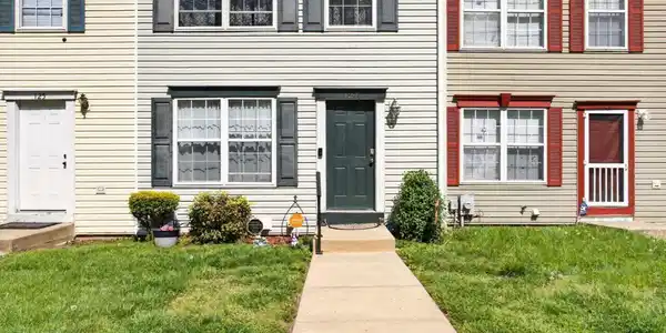 127 SYCAMORE DRIVE