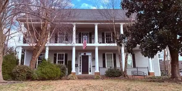 11625 BACHELORS HOPE COURT