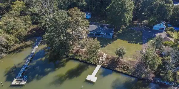 40171 LITTLE WOODS LANE