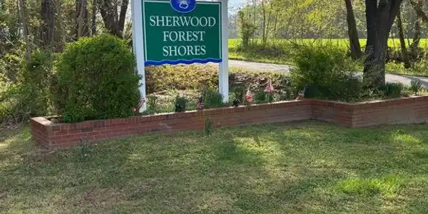 BERKSHIRE DR