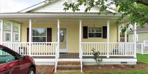 53 BAREFOOT LANE