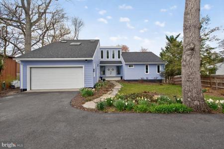 1526 PARK LANE