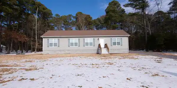 3283 GOLDEN HILL ROAD