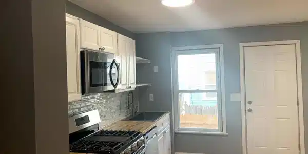 4211 GRACE COURT