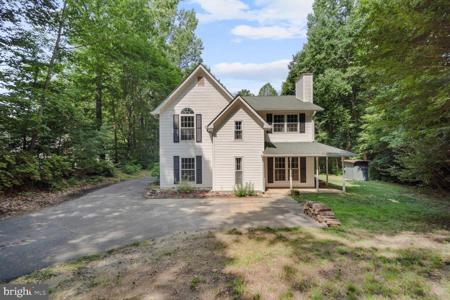 4465 LANCASTER DRIVE