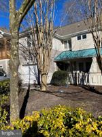 39086 PINEWOOD CIRCLE