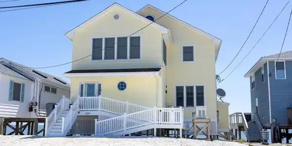 208 COVE ROAD