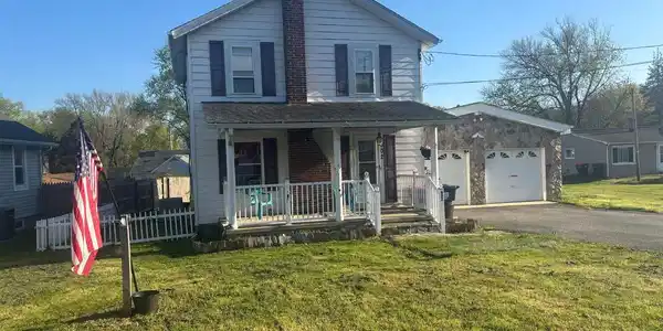602 RICHMOND STREET