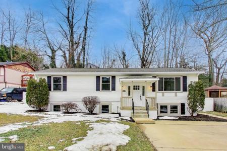 18905 RED OAK LANE