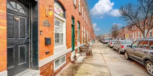 638 STREEPER STREET