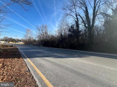 MAULDIN AVENUE