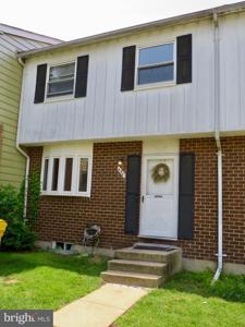 494 KENILWORTH COURT