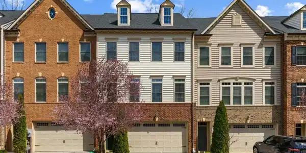 1117 CANTERWOOD PLACE
