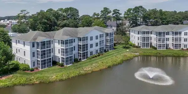 20007 SANDY BOTTOM CIRCLE