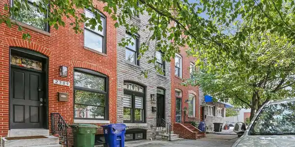 2507 FLEET STREET
