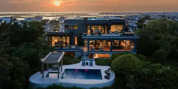 5499 DUNE DRIVE