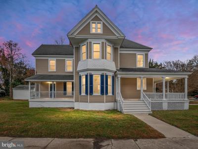 317 OAKLEY STREET