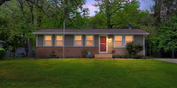9773 EMERALD LANE