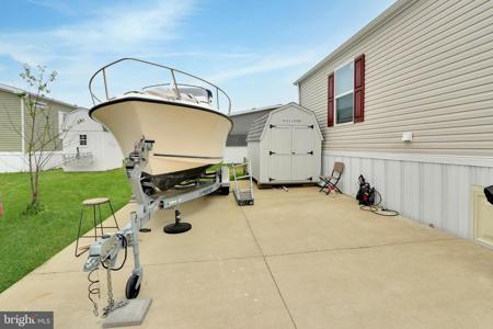 38362 SQUIRREL ROAD