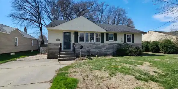 29 HARDING AVENUE