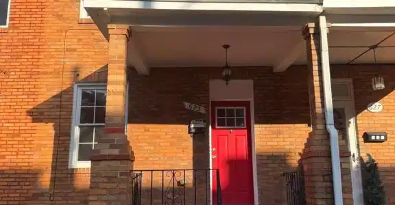 625 SAVAGE STREET