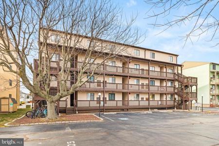 12302 JAMAICA AVENUE