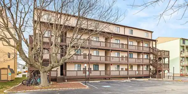12302 JAMAICA AVENUE